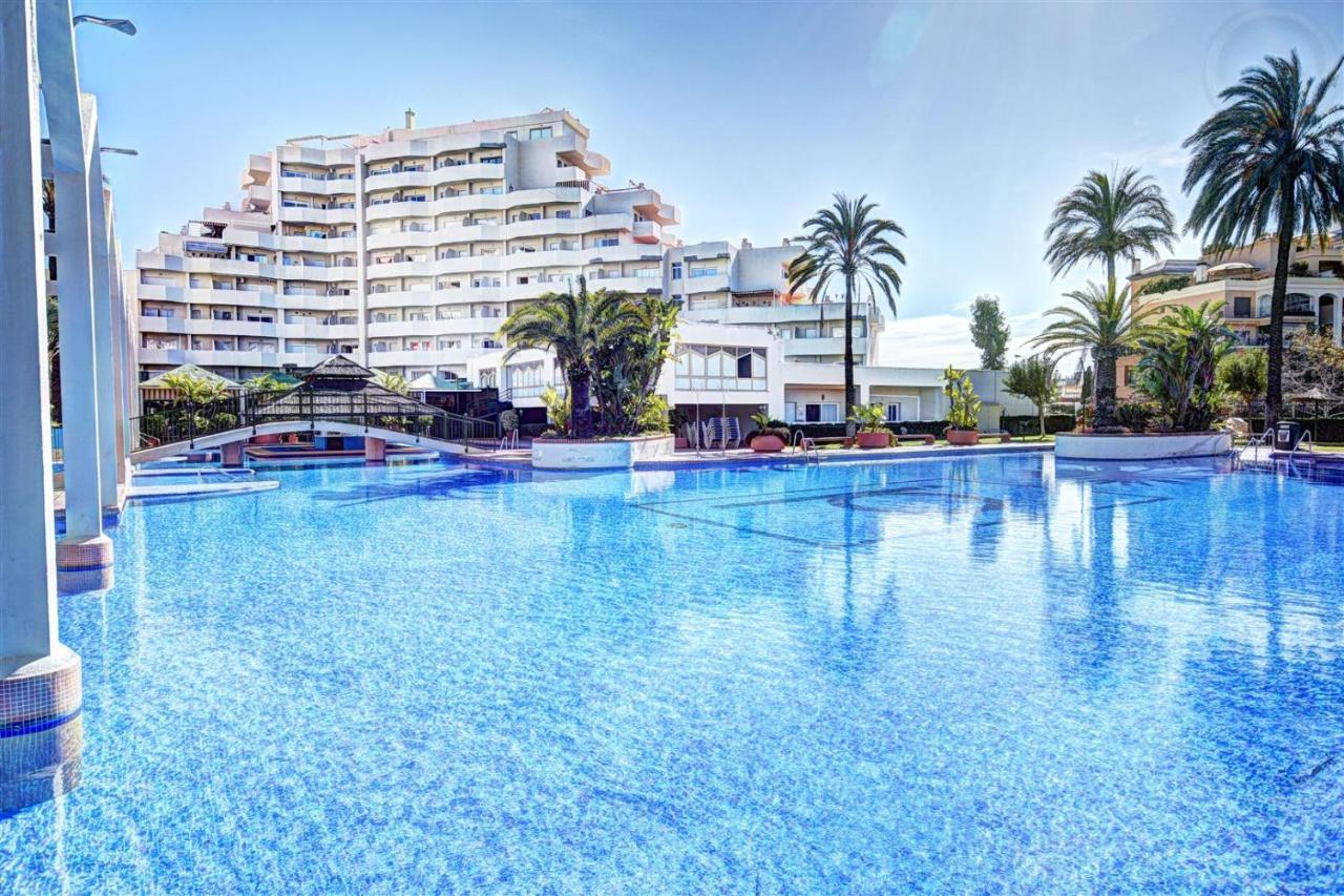 Beachfront Parque Paloma 베날마데나코스타 외부 사진