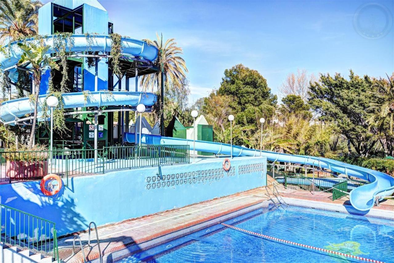Beachfront Parque Paloma 베날마데나코스타 외부 사진